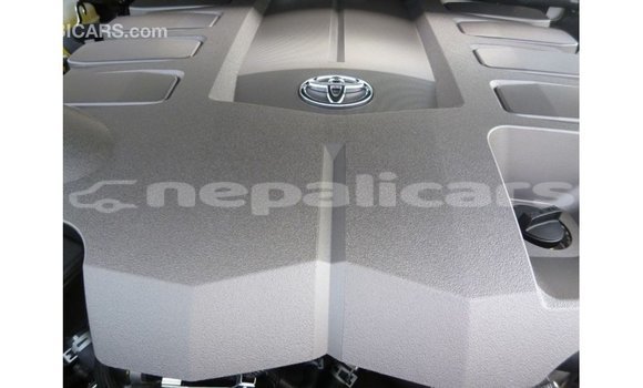 Buy Import Toyota Land Cruiser White Car in Import - Dubai in Bagmati Buy Import Toyota Land Cruiser White Car in Import - Dubai in Bagmati