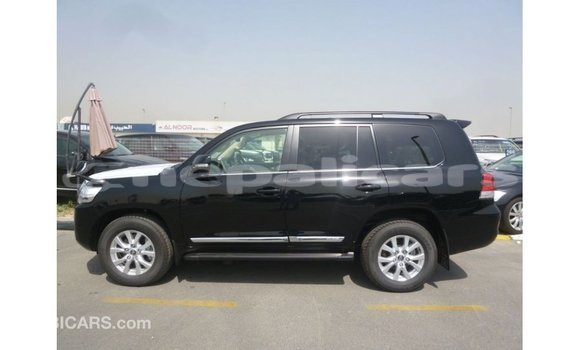 Buy Import Toyota Land Cruiser Black Car in Import - Dubai in Bagmati Buy Import Toyota Land Cruiser Black Car in Import - Dubai in Bagmati
