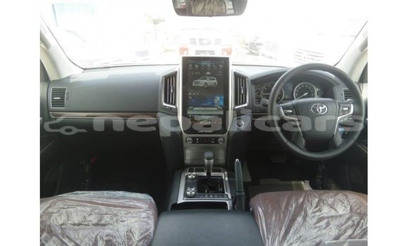 Buy Import Toyota Land Cruiser White Car in Import - Dubai in Bagmati Buy Import Toyota Land Cruiser White Car in Import - Dubai in Bagmati