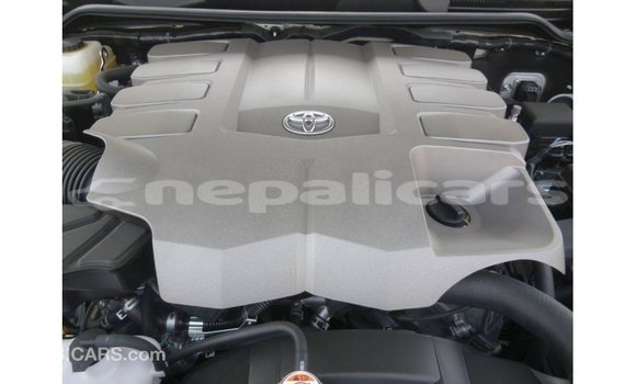 Buy Import Toyota Land Cruiser White Car in Import - Dubai in Bagmati Buy Import Toyota Land Cruiser White Car in Import - Dubai in Bagmati