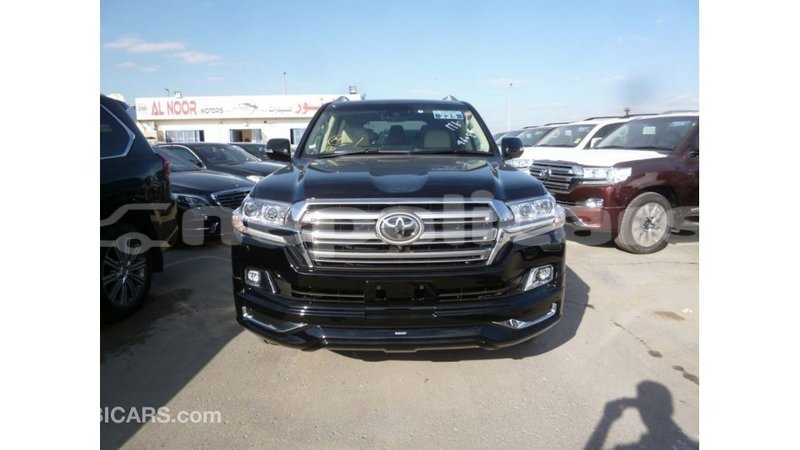 Big with watermark toyota land cruiser bagmati import dubai 2787