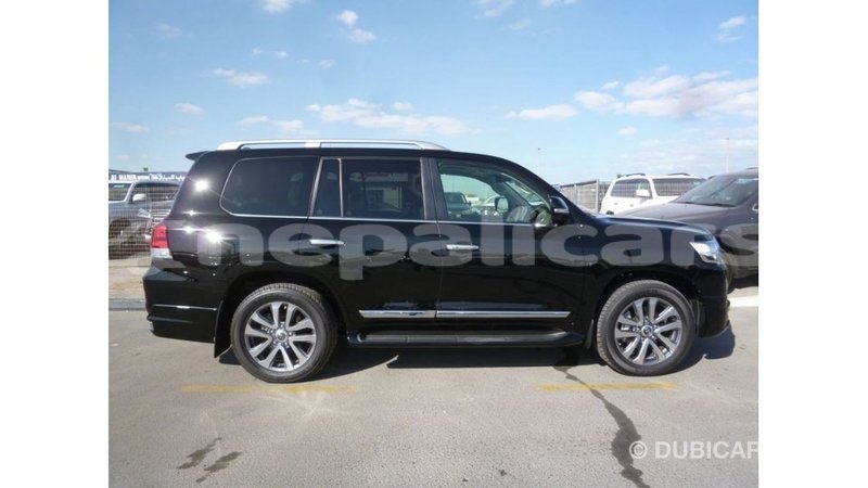 Big with watermark toyota land cruiser bagmati import dubai 2787