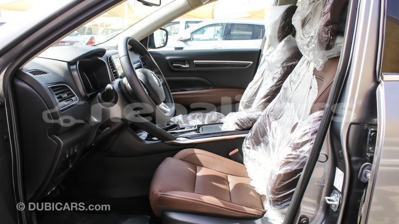 Big with watermark renault koleos bagmati import dubai 2792