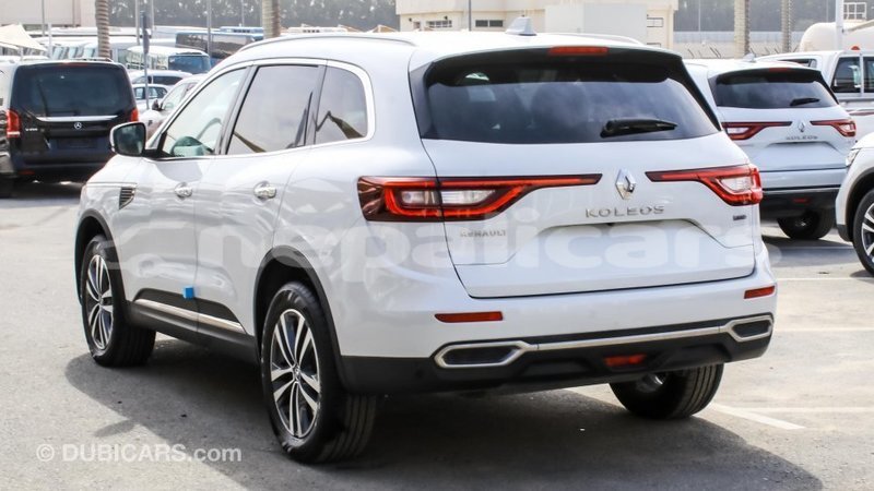 Big with watermark renault koleos bagmati import dubai 2792