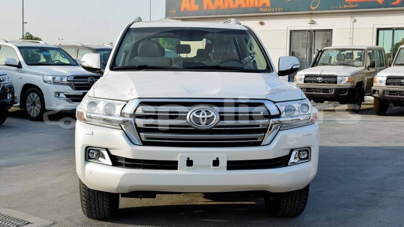 Big with watermark toyota land cruiser bagmati import dubai 2793