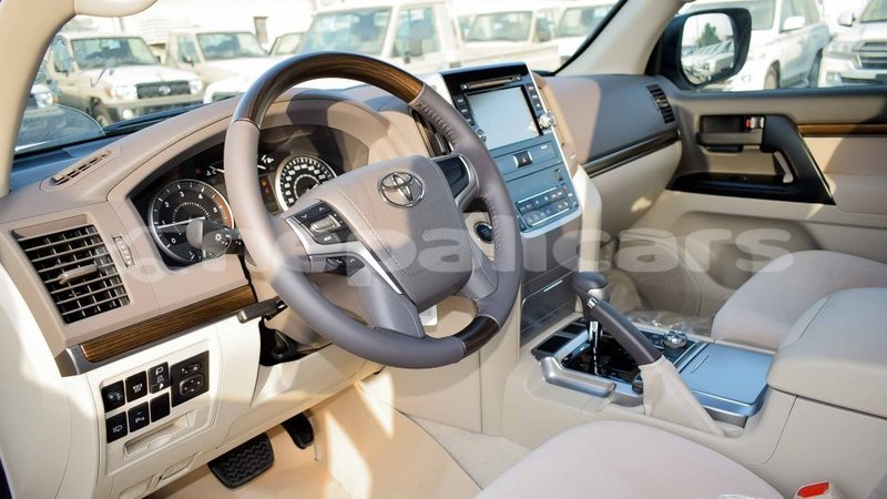 Big with watermark toyota land cruiser bagmati import dubai 2793