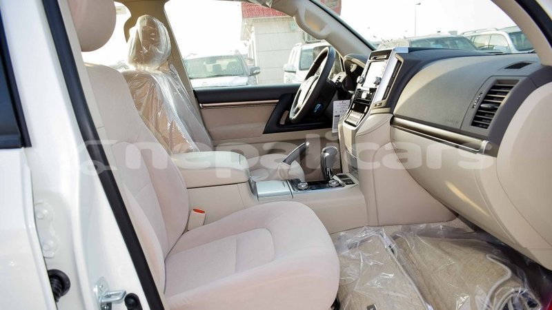 Big with watermark toyota land cruiser bagmati import dubai 2793