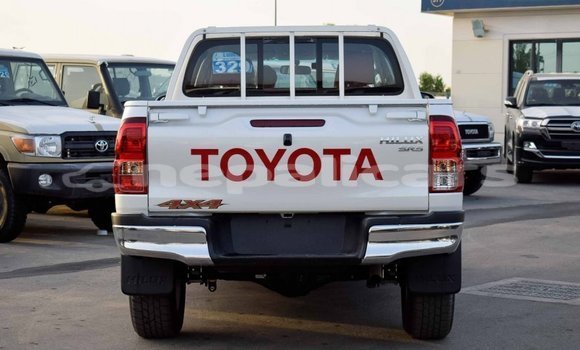 Buy Import Toyota Hilux White Car in Import - Dubai in Bagmati Buy Import Toyota Hilux White Car in Import - Dubai in Bagmati