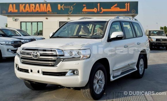 Buy Import Toyota Land Cruiser White Car in Import - Dubai in Bagmati Buy Import Toyota Land Cruiser White Car in Import - Dubai in Bagmati