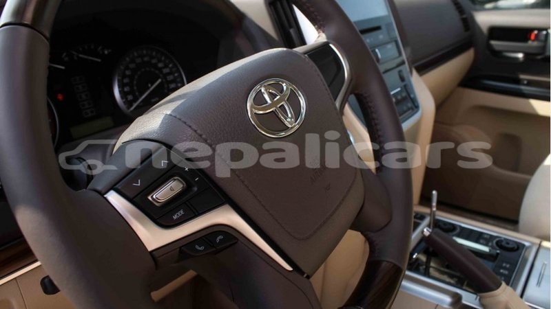 Big with watermark toyota land cruiser bagmati import dubai 2802