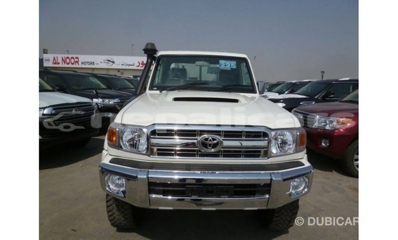 Buy Import Toyota Land Cruiser White Car in Import - Dubai in Bagmati Buy Import Toyota Land Cruiser White Car in Import - Dubai in Bagmati