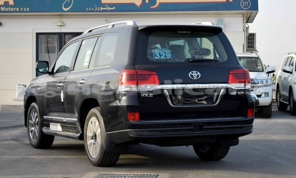 Buy Import Toyota Land Cruiser Black Car in Import - Dubai in Bagmati Buy Import Toyota Land Cruiser Black Car in Import - Dubai in Bagmati