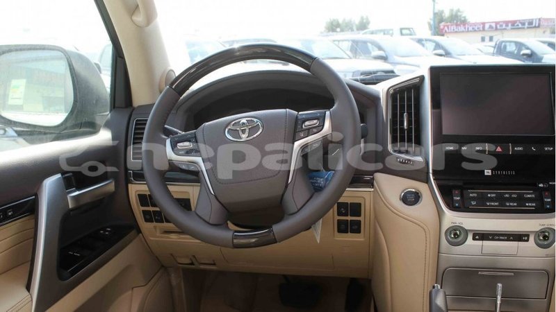Big with watermark toyota hilux bagmati import dubai 2821