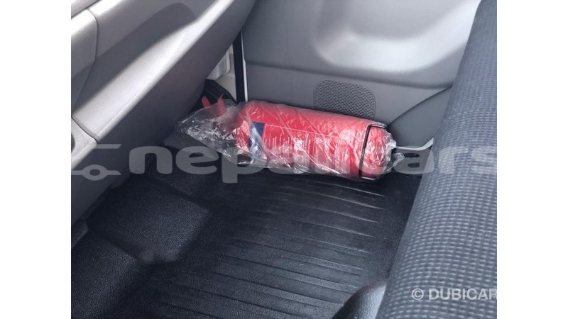 Big with watermark mitsubishi carisma bagmati import dubai 2824