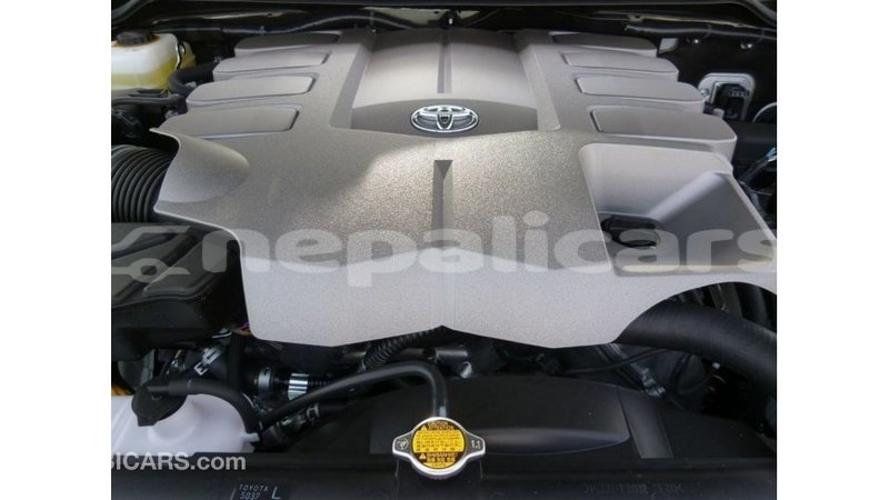 Big with watermark toyota land cruiser bagmati import dubai 2829