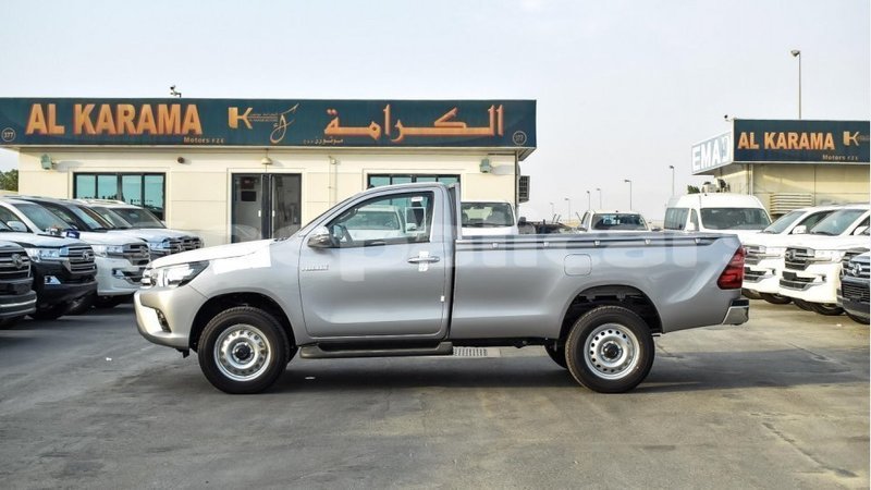 Big with watermark toyota hilux bagmati import dubai 2833