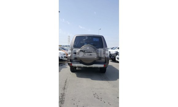 Buy Import Mitsubishi Pajero Brown Car in Import - Dubai in Bagmati Buy Import Mitsubishi Pajero Brown Car in Import - Dubai in Bagmati