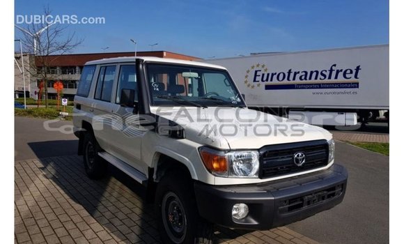 Buy Import Toyota Land Cruiser White Car in Import - Dubai in Bagmati Buy Import Toyota Land Cruiser White Car in Import - Dubai in Bagmati