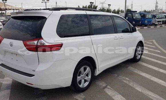 Buy Import Toyota Sienna White Car in Import - Dubai in Bagmati Buy Import Toyota Sienna White Car in Import - Dubai in Bagmati