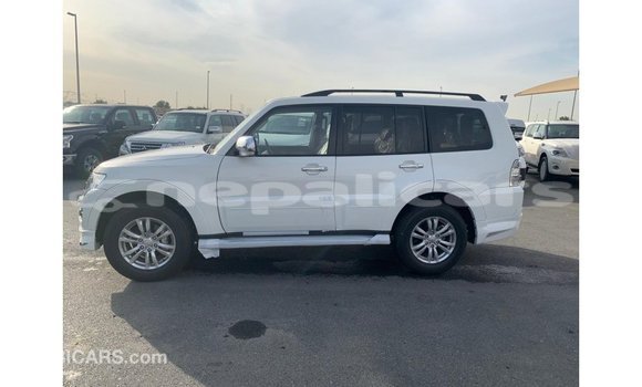 Buy Import Mitsubishi Pajero White Car in Import - Dubai in Bagmati Buy Import Mitsubishi Pajero White Car in Import - Dubai in Bagmati