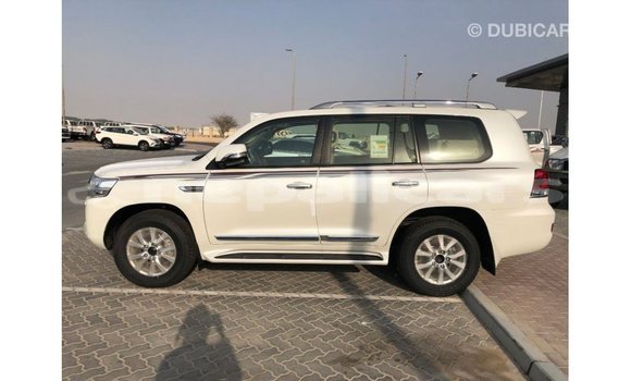 Buy Import Toyota Land Cruiser White Car in Import - Dubai in Bagmati Buy Import Toyota Land Cruiser White Car in Import - Dubai in Bagmati