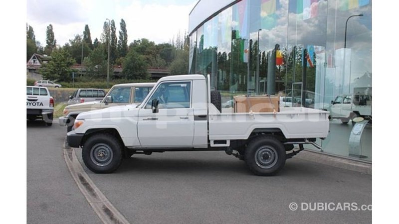 Big with watermark toyota land cruiser bagmati import dubai 2864