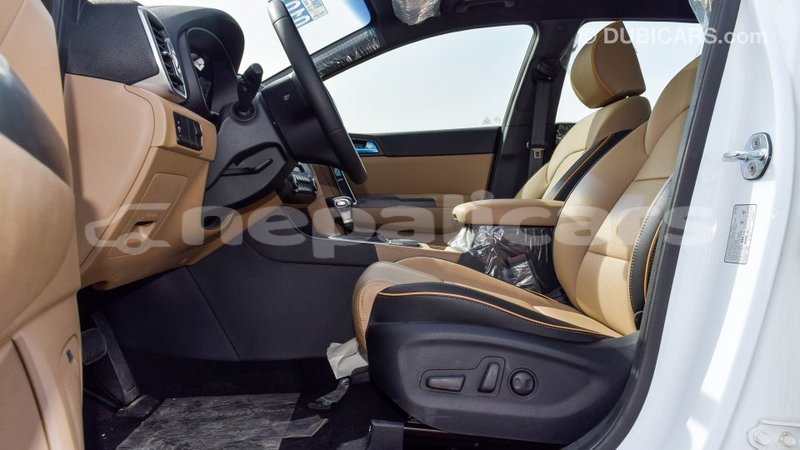 Big with watermark kia sportage bagmati import dubai 2865