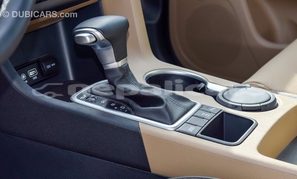 Buy Import Kia Sportage White Car in Import - Dubai in Bagmati Buy Import Kia Sportage White Car in Import - Dubai in Bagmati