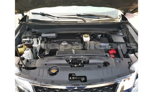 Buy Import Nissan Pathfinder Other Car in Import - Dubai in Bagmati Buy Import Nissan Pathfinder Other Car in Import - Dubai in Bagmati