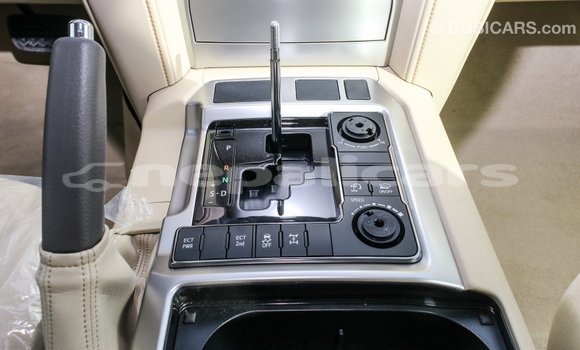 Buy Import Toyota Land Cruiser White Car in Import - Dubai in Bagmati Buy Import Toyota Land Cruiser White Car in Import - Dubai in Bagmati