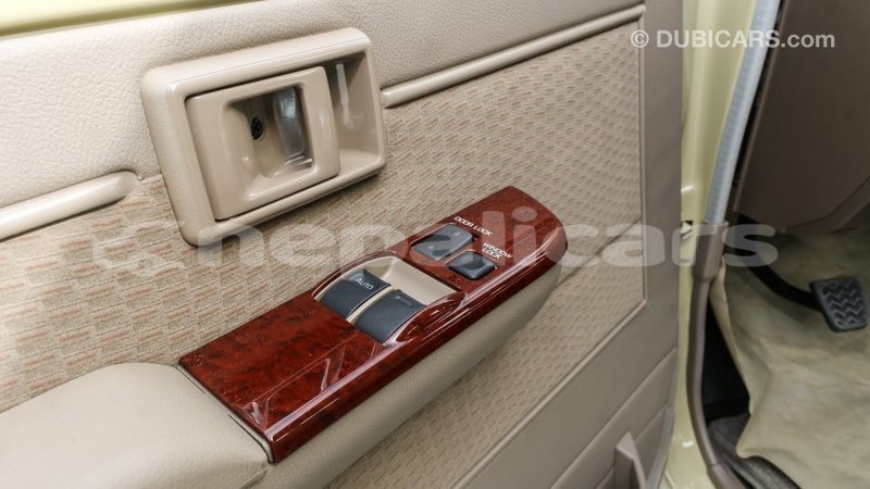 Big with watermark toyota land cruiser bagmati import dubai 2872