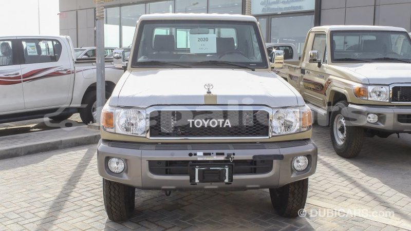 Big with watermark toyota land cruiser bagmati import dubai 2873