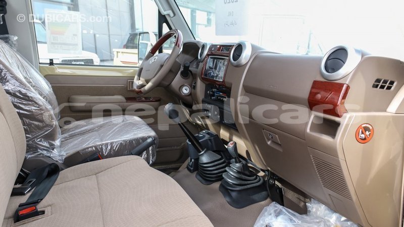 Big with watermark toyota land cruiser bagmati import dubai 2873