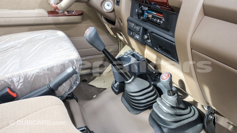 Big with watermark toyota land cruiser bagmati import dubai 2873