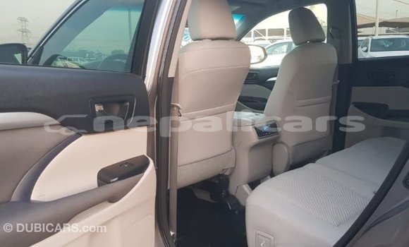 Buy Import Toyota Highlander Other Car in Import - Dubai in Bagmati Buy Import Toyota Highlander Other Car in Import - Dubai in Bagmati