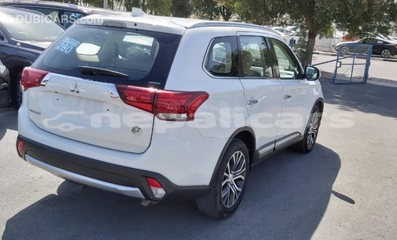 Buy Import Mitsubishi Outlander White Car in Import - Dubai in Bagmati Buy Import Mitsubishi Outlander White Car in Import - Dubai in Bagmati