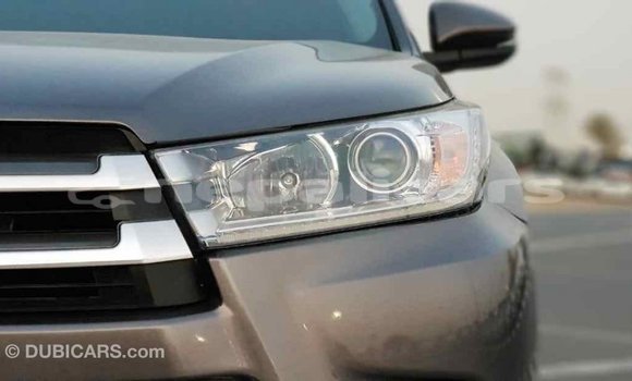 Buy Import Toyota Highlander Other Car in Import - Dubai in Bagmati Buy Import Toyota Highlander Other Car in Import - Dubai in Bagmati