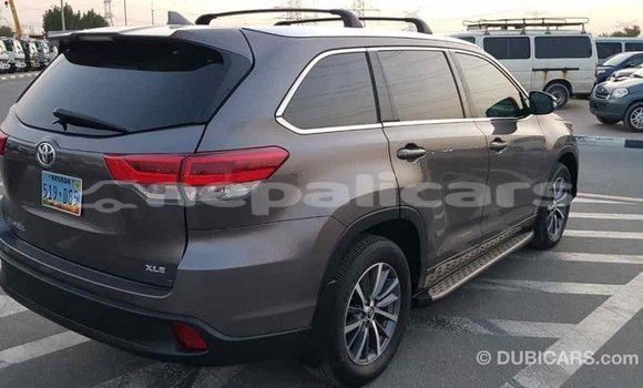 Buy Import Toyota Highlander Other Car in Import - Dubai in Bagmati Buy Import Toyota Highlander Other Car in Import - Dubai in Bagmati