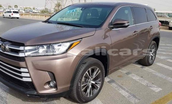 Buy Import Toyota Highlander Brown Car in Import - Dubai in Bagmati Buy Import Toyota Highlander Brown Car in Import - Dubai in Bagmati