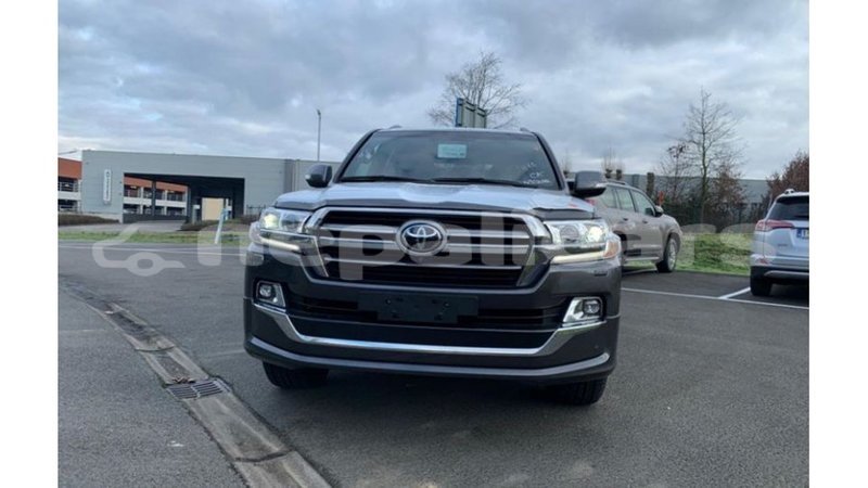 Big with watermark toyota land cruiser bagmati import dubai 2951