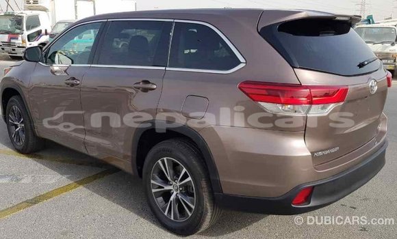 Buy Import Toyota Highlander Brown Car in Import - Dubai in Bagmati Buy Import Toyota Highlander Brown Car in Import - Dubai in Bagmati