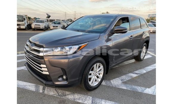 Buy Import Toyota Highlander Other Car in Import - Dubai in Bagmati Buy Import Toyota Highlander Other Car in Import - Dubai in Bagmati