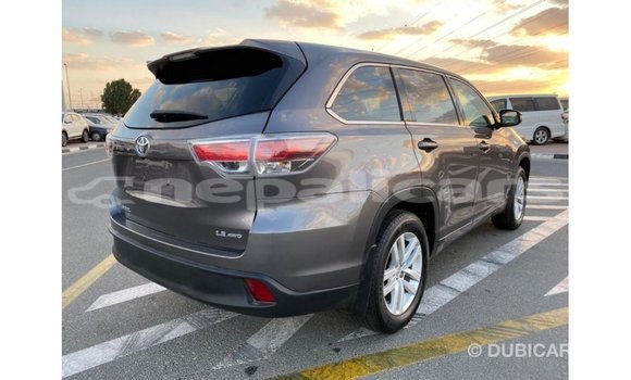 Buy Import Toyota Highlander Other Car in Import - Dubai in Bagmati Buy Import Toyota Highlander Other Car in Import - Dubai in Bagmati