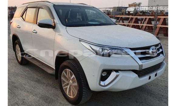 Buy Import Toyota Fortuner White Car in Import - Dubai in Bagmati Buy Import Toyota Fortuner White Car in Import - Dubai in Bagmati