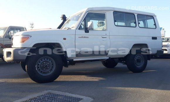 Buy Import Toyota Land Cruiser White Car in Import - Dubai in Bagmati Buy Import Toyota Land Cruiser White Car in Import - Dubai in Bagmati