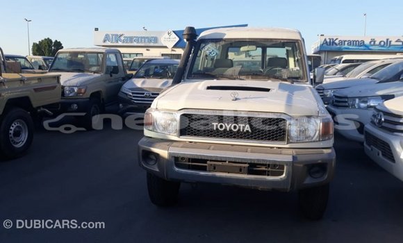 Buy Import Toyota Land Cruiser White Car in Import - Dubai in Bagmati Buy Import Toyota Land Cruiser White Car in Import - Dubai in Bagmati