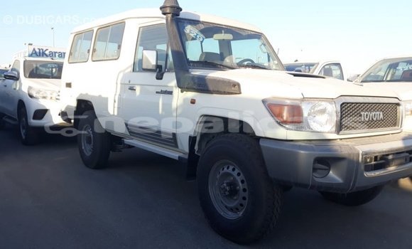 Buy Import Toyota Land Cruiser White Car in Import - Dubai in Bagmati Buy Import Toyota Land Cruiser White Car in Import - Dubai in Bagmati
