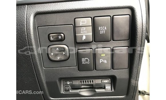 Buy Import Toyota Land Cruiser White Car in Import - Dubai in Bagmati Buy Import Toyota Land Cruiser White Car in Import - Dubai in Bagmati