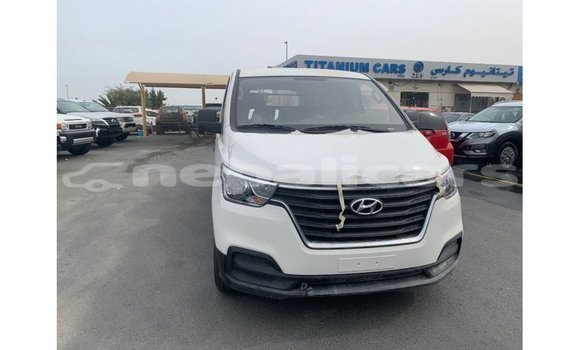Buy Import Hyundai Cargo White Car in Import - Dubai in Bagmati Buy Import Hyundai Cargo White Car in Import - Dubai in Bagmati