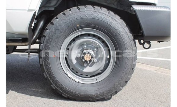 Buy Import Toyota Land Cruiser White Car in Import - Dubai in Bagmati Buy Import Toyota Land Cruiser White Car in Import - Dubai in Bagmati